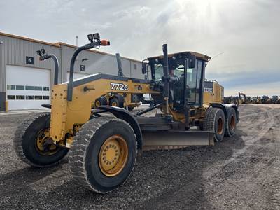 John Deere 772G Motor Grader