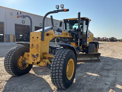 John Deere 772GP Motor Grader