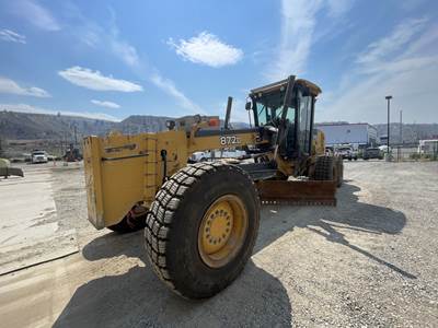 John Deere 872D Motor Grader