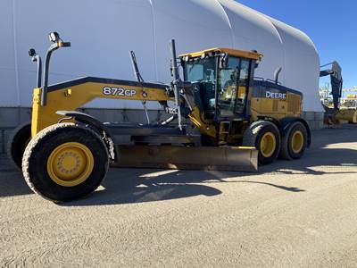 John Deere 872G Motor Grader