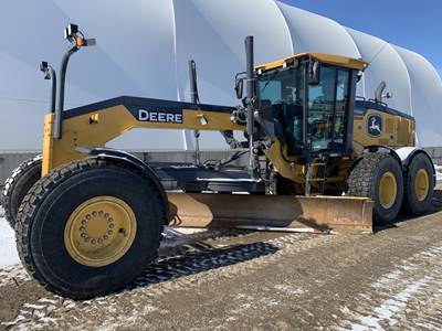 John Deere 872G Motor Grader