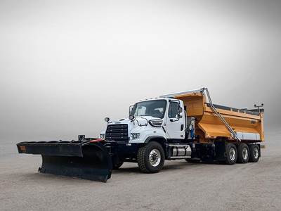 Freightliner 114SD Tri Axle Plow / Spreader Truck - 505HP