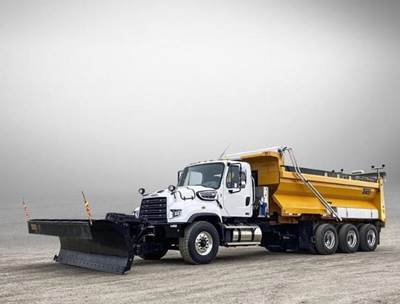 Freightliner 114SD Tri Axle Plow / Spreader Truck - 505HP