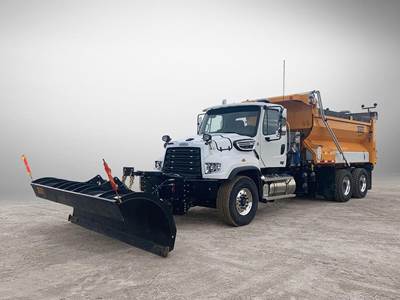 Freightliner 114SD Tandem Axle Plow / Spreader Truck - 525HP