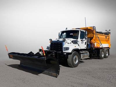 Freightliner 114SD Tandem Axle Plow / Spreader Truck - 525HP