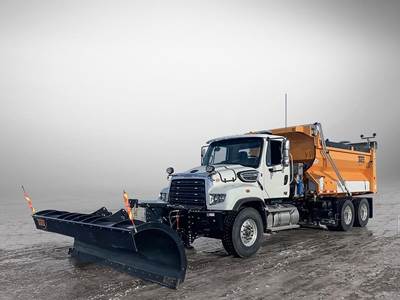 Freightliner 114SD Tandem Axle Plow / Spreader Truck - 525HP