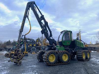 John Deere 1270G Logging Processor