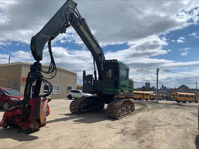 John Deere 2154G Logging Processor