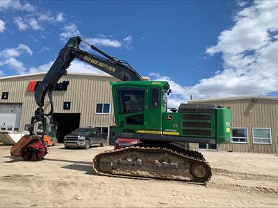 John Deere 2154G Logging Processor