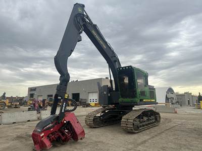 John Deere 2154G Logging Processor