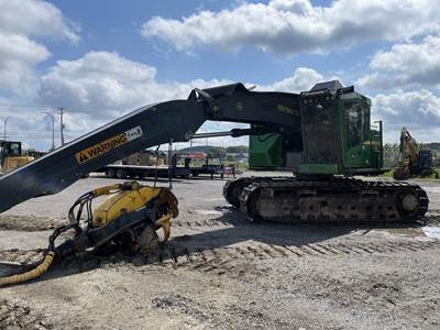 John Deere 853MH Logging Processor