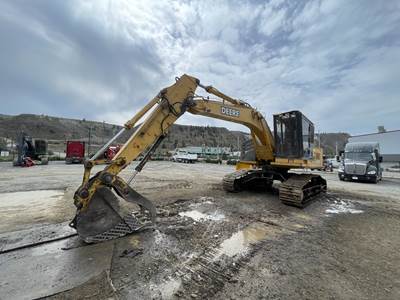 John Deere 2054 Road Builder Excavator