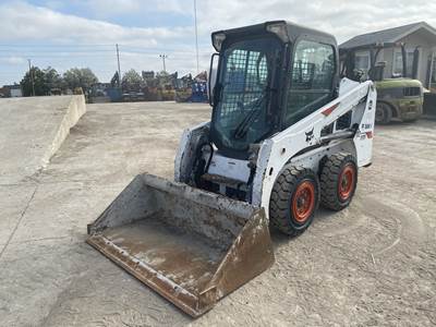Bobcat S450 Skid Steer