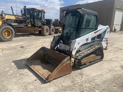 Bobcat T450 Skid Steer