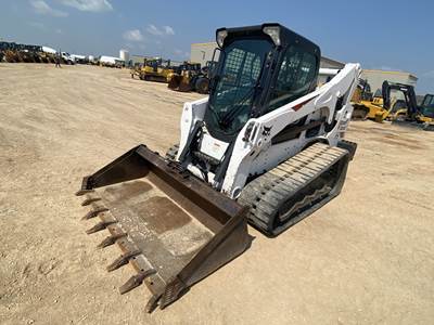 Bobcat T770 Compact Track Loader