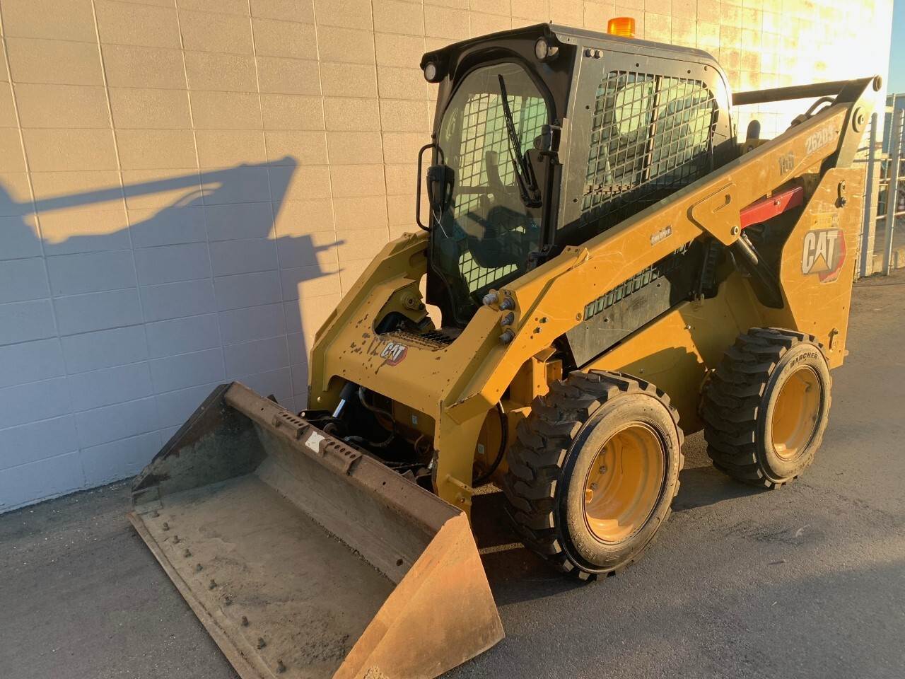 2021 Caterpillar 262D Skid Steer For Sale, 2,275 Hours Edmonton, AB