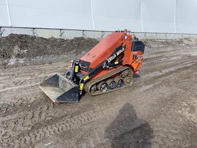 Ditch Witch SK755 Skid Steer