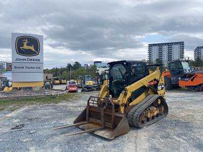 John Deere 259DL Skid Steer