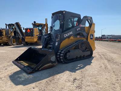 John Deere 317G Skid Steer