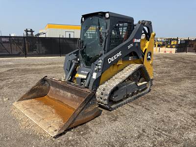 John Deere 317G Skid Steer