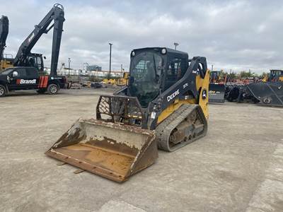 John Deere 317G Skid Steer