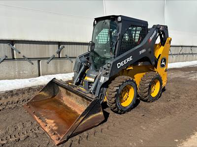 John Deere 318G Track Skid Steer