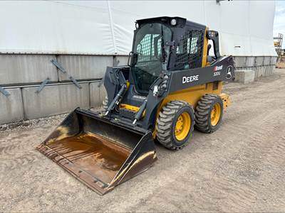 John Deere 320G Track Skid Steer
