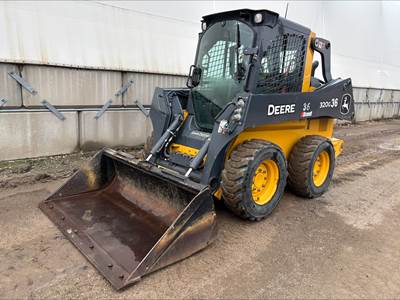 John Deere 320G Track Skid Steer