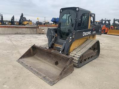 John Deere 323E Skid Steer