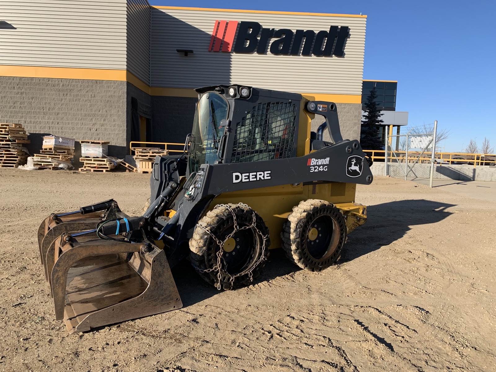 2022 John Deere 324G Skid Steer For Sale, 2,466 Hours Saskatoon, SK