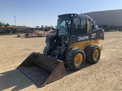 John Deere 324G Skid Steer