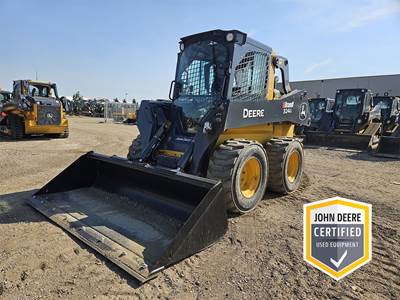 John Deere 324G Skid Steer