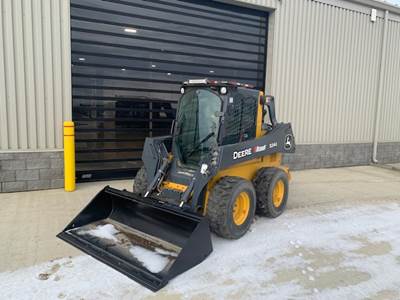 John Deere 324G Track Skid Steer