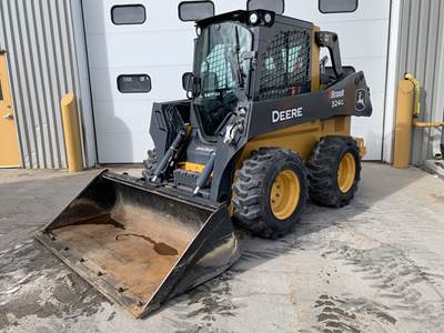 John Deere 324G Track Skid Steer