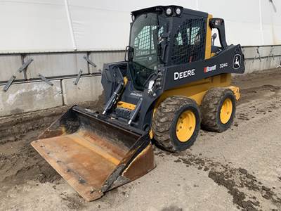 John Deere 324G Track Skid Steer