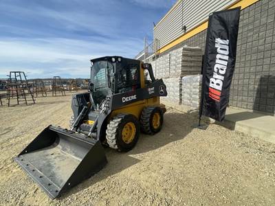 John Deere 324G Track Skid Steer