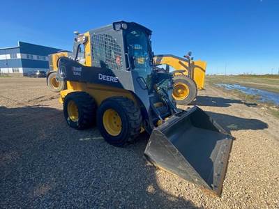 John Deere 324G Track Skid Steer