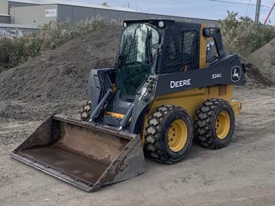 John Deere 324G Skid Steer
