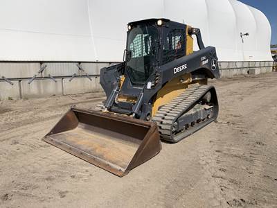 John Deere 325G Skid Steer