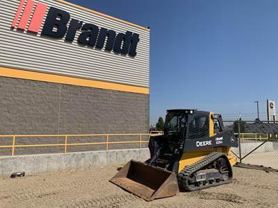 John Deere 325G Skid Steer
