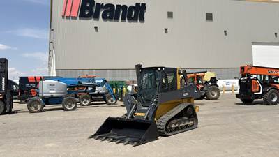 John Deere 325G Skid Steer