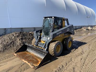 John Deere 330G Skid Steer