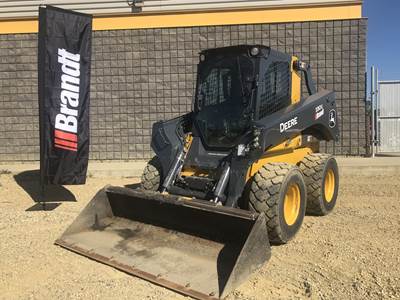 John Deere 330G Skid Steer