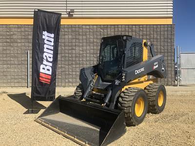 John Deere 330G Skid Steer