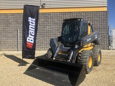 John Deere 330G Skid Steer