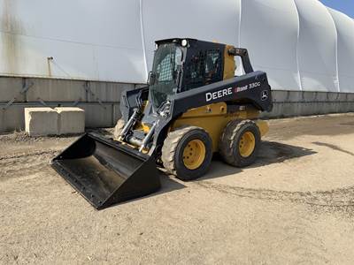 John Deere 330G Skid Steer
