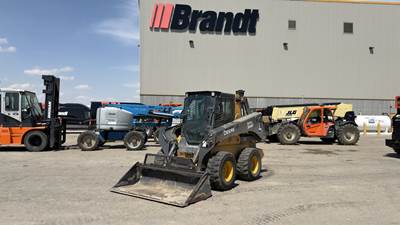 John Deere 330G Skid Steer