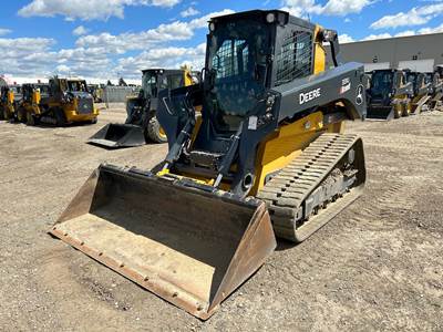 John Deere 331G Skid Steer