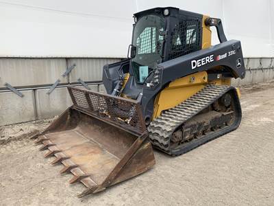 John Deere 331G Skid Steer