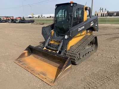 John Deere 331G Mini Skid Steer